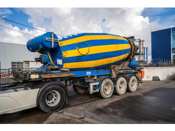 Concrete mixer semi-trailer LIEBHERR
