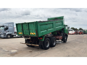 Leasing of Renault G 300 MAXTER (GRAND PONT / POMPE MANUELLE / 6X4) Renault G 300 MAXTER (GRAND PONT / POMPE MANUELLE / 6X4): picture 5