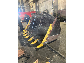 Loader bucket HITACHI