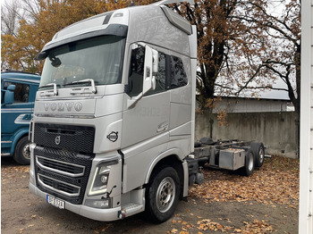 Cab chassis truck VOLVO FH