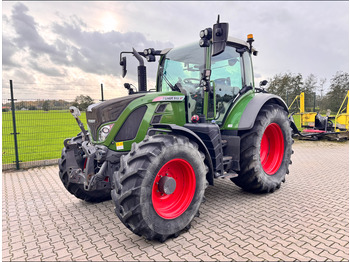 Farm tractor FENDT 500 Vario