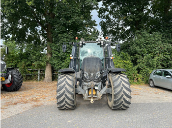 Farm tractor Valtra T174 Versu: picture 5