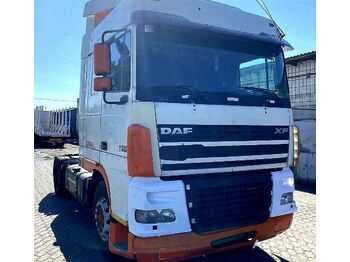 Tractor unit DAF XF 95: picture 1