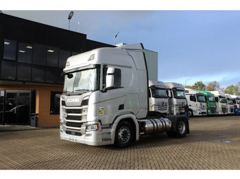 Tractor unit SCANIA R 410