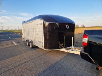Food trailer