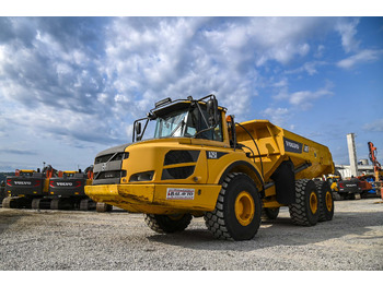 Articulated dump truck VOLVO A25F