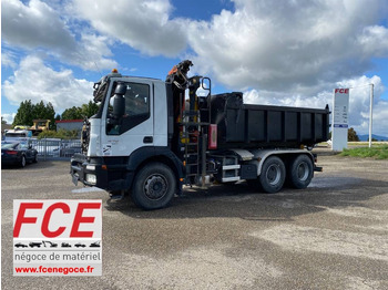 Hook lift truck IVECO Trakker