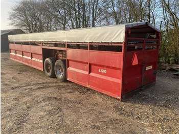 Livestock trailer