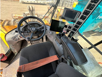 Wheel loader Volvo L 150 H: picture 5