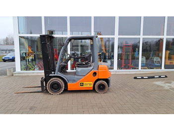 Diesel forklift Toyota 02-8FDF20: picture 2