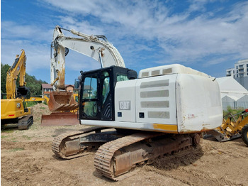 Crawler excavator CAT 326FL: picture 4