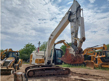 Crawler excavator CAT 326FL: picture 2
