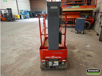 Vertical mast lift Skyjack SJ16: picture 4