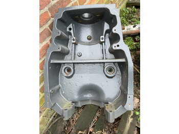 Front axle for Agricultural machinery Fwd: Wspornik osi przedniej new holland case steyr 82030986 , 8203098: picture 2