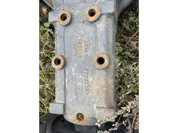 Axle and parts for Farm tractor New Holland T7.235 - obudowa osi 87307353: picture 2 Axle and parts for Farm tractor New Holland T7.235 - obudowa osi 87307353: picture 2