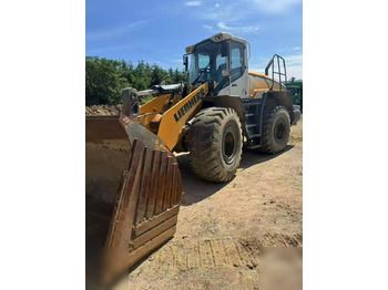 Wheel loader LIEBHERR L 550
