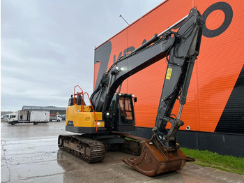Crawler excavator Volvo ECR 235 E CENTRAL LUBRICATION / AC: picture 3