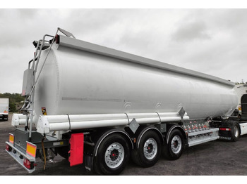 Tanker semi-trailer MAGYAR