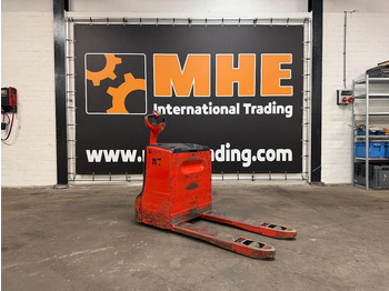 Pallet truck LINDE T20