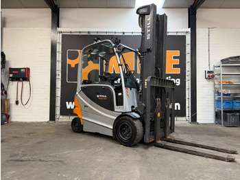 Electric forklift STILL RX60