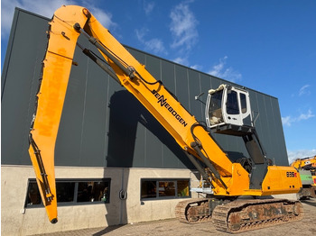 Material handler SENNEBOGEN