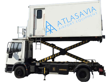 Airport catering truck IVECO