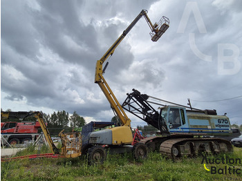 Articulated boom lift HAULOTTE