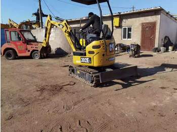 Mini excavator CATERPILLAR 302EUR: picture 2