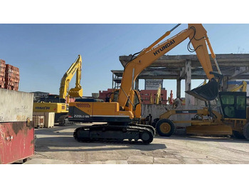 Crawler excavator HYUNDAI