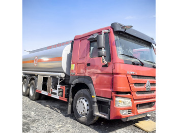 Tanker truck SINOTRUK Howo 6x4: picture 2