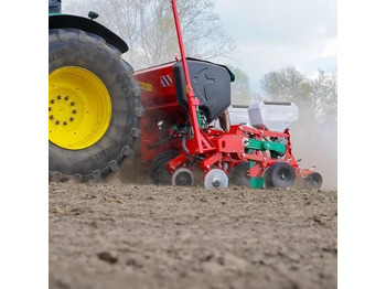 Precision seeder AGRO-MASZ