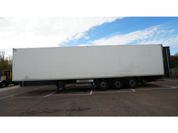 Refrigerated semi-trailer SCHMITZ