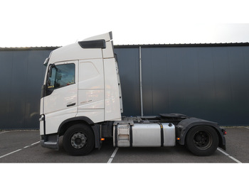 Tractor unit VOLVO FH 460