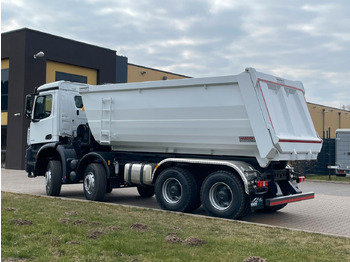 Tipper Mercedes-Benz 4142 8X4  Mulden-  Kipper -  EuromixMTP: picture 4