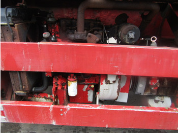 Tanker semi-trailer