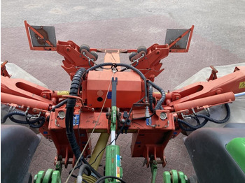 Mower Kuhn GMD 883: picture 4