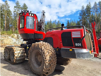 Forestry harvester KOMATSU