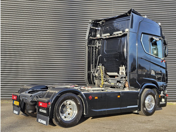 Tractor unit Scania S580 V8 4x2 / HYDRAULIC / RETARDER / FULL AIR: picture 5 Tractor unit Scania S580 V8 4x2 / HYDRAULIC / RETARDER / FULL AIR: picture 5