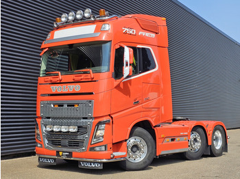 Tractor unit VOLVO FH16 750