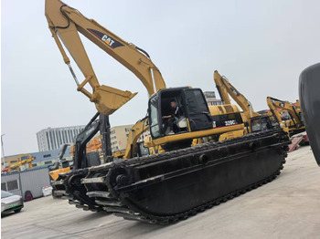 Amphibious excavator CATERPILLAR 320CL