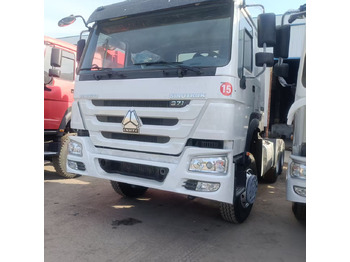 Tractor unit SINOTRUK HOWO