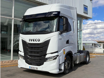Tractor unit IVECO S-WAY