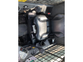 Skid steer loader BOBCAT S550: picture 5 Skid steer loader BOBCAT S550: picture 5