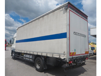 Curtain side truck DAF CF320 4x2 18T Curtainside 7.70m: picture 4