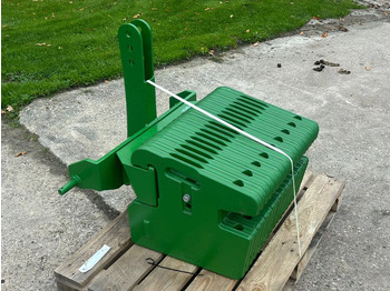 Farm tractor JOHN DEERE