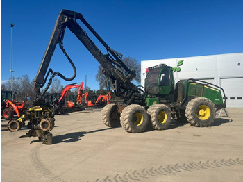 Forestry harvester John Deere 1470 E: picture 2