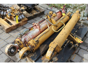 Hydraulic cylinder