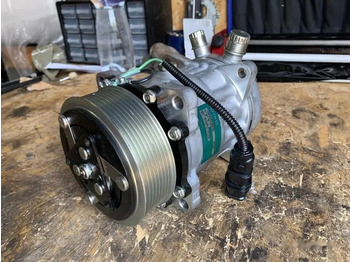 AC compressor SANDEN