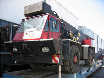 Mobile crane