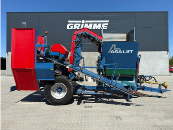 Grape harvesting machine ASA-LIFT